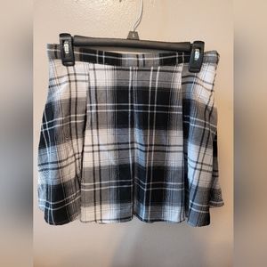 SO plaid mini skirt